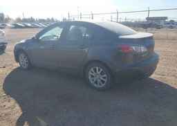 2011 MAZDA MAZDA3