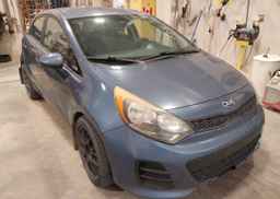 2016 KIA RIO LX