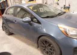 2016 KIA RIO LX