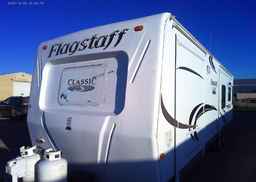 2011 FOREST RIVER INC. 34FT
