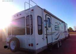 2011 FOREST RIVER INC. 34FT
