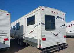 2012 FOREST RIVER INC. PALOMINO PUMA TRAILER