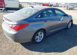 2012 HYUNDAI SONATA GLS