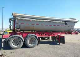 2013 MIDLAND MANUFACTURING LIMITED PUP TRAILER