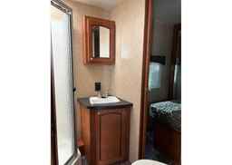 2012 SHASTA REVERE