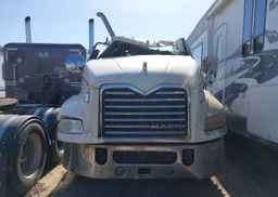2018 MACK 600 CXU600