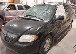 2005 DODGE GRAND CARAVAN SE