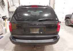 2005 DODGE GRAND CARAVAN SE