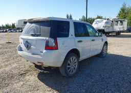 2011 LAND ROVER LR2 HSE