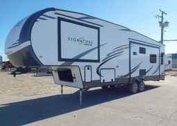 2019 FOREST RIVER INC. ROCKWOOD