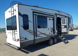 2019 FOREST RIVER INC. ROCKWOOD
