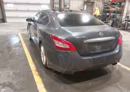 2009 NISSAN MAXIMA S