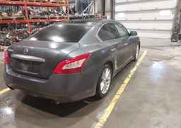2009 NISSAN MAXIMA S