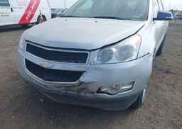 2012 CHEVROLET TRAVERSE LT