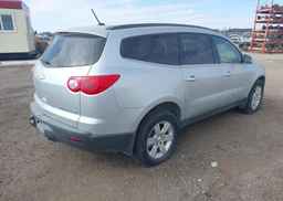 2012 CHEVROLET TRAVERSE LT