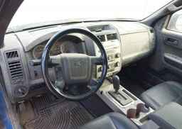 2011 FORD ESCAPE XLT