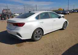 2024 KIA FORTE EX