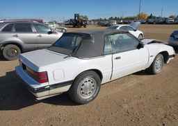 1984 FORD MUSTANG GLX
