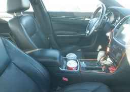 2011 CHRYSLER 300C