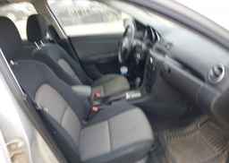 2006 MAZDA 3 I