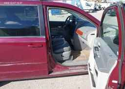 2008 CHRYSLER TOWN & COUNTRY TOURING