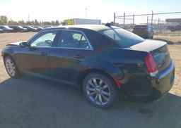 2021 CHRYSLER 300 TOURING