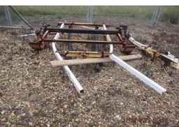 1999 EZ LOADER STD BOAT
