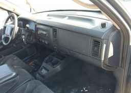 2002 DODGE DAKOTA SPORT