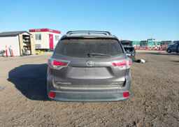 2015 TOYOTA HIGHLANDER LIMITED