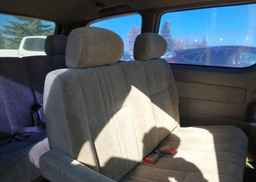 2000 TOYOTA SIENNA CE