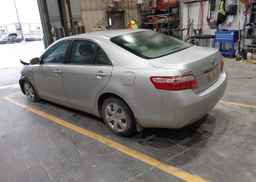 2009 TOYOTA CAMRY SE