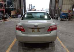 2009 TOYOTA CAMRY SE