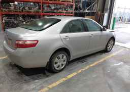 2009 TOYOTA CAMRY SE