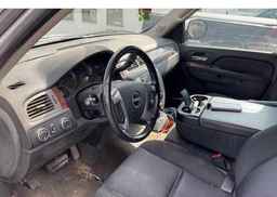 2010 GMC YUKON SLE