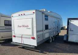 2006 THOR Four Winds Express