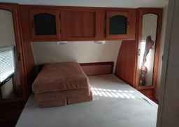 2011 FOREST RIVER INC. COACHMEN FREEDOM EXPRESS