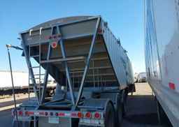 2009 DOEPKER INDUSTRIES GRAIN