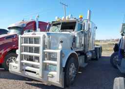 2014 PETERBILT 388