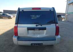 2008 JEEP COMMANDER SPORT