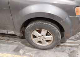 2010 FORD ESCAPE XLT AUTOMATIC