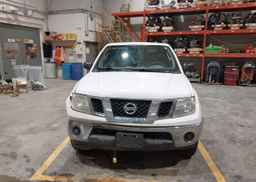 2011 NISSAN FRONTIER SV