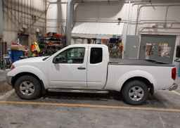 2011 NISSAN FRONTIER SV