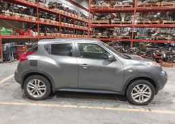 2011 NISSAN JUKE S