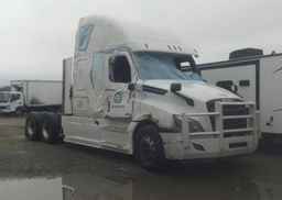 2020 FREIGHTLINER CASCADIA 126