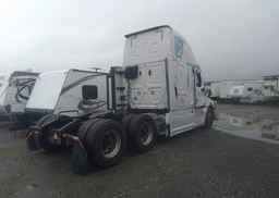 2020 FREIGHTLINER CASCADIA 126