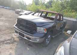 2015 RAM 1500 SLT