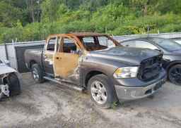 2015 RAM 1500 SLT