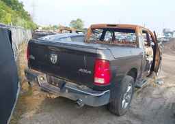 2015 RAM 1500 SLT
