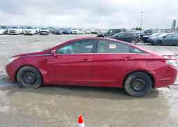 2011 HYUNDAI SONATA GLS