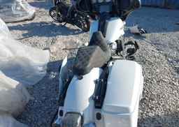 2017 HARLEY-DAVIDSON FLHXS STREET GLIDE SPECIAL